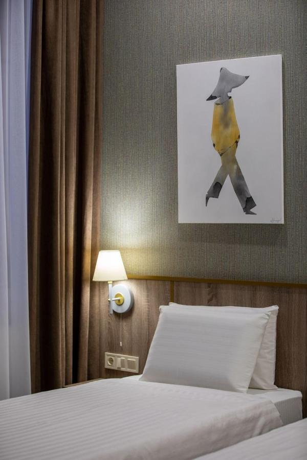 Four Rooms City Harkiv Dış mekan fotoğraf
