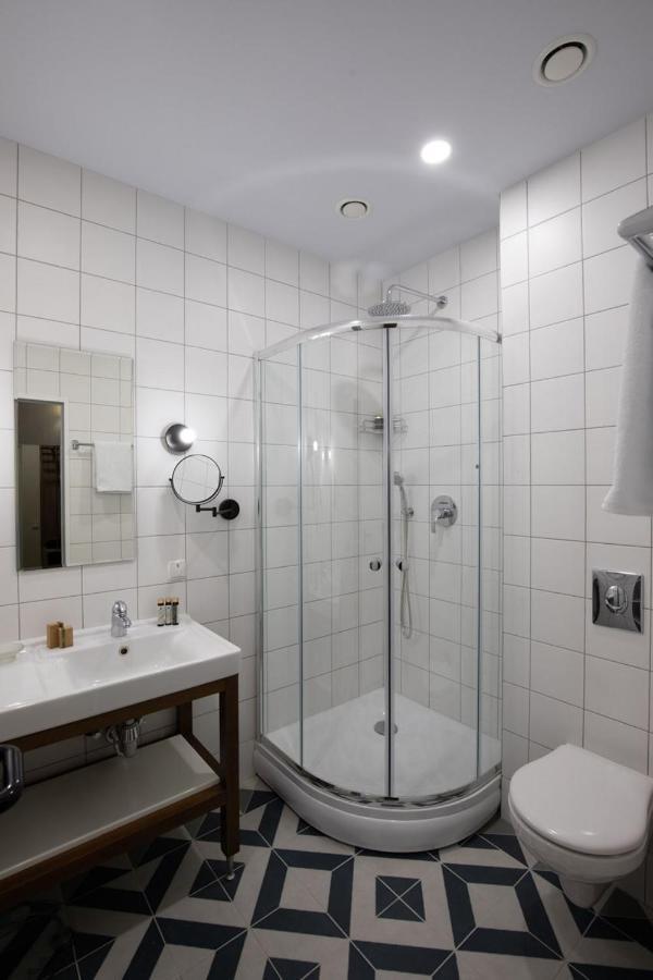 Four Rooms City Harkiv Dış mekan fotoğraf