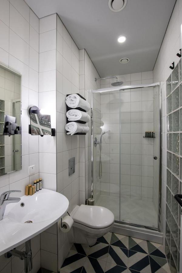 Four Rooms City Harkiv Dış mekan fotoğraf