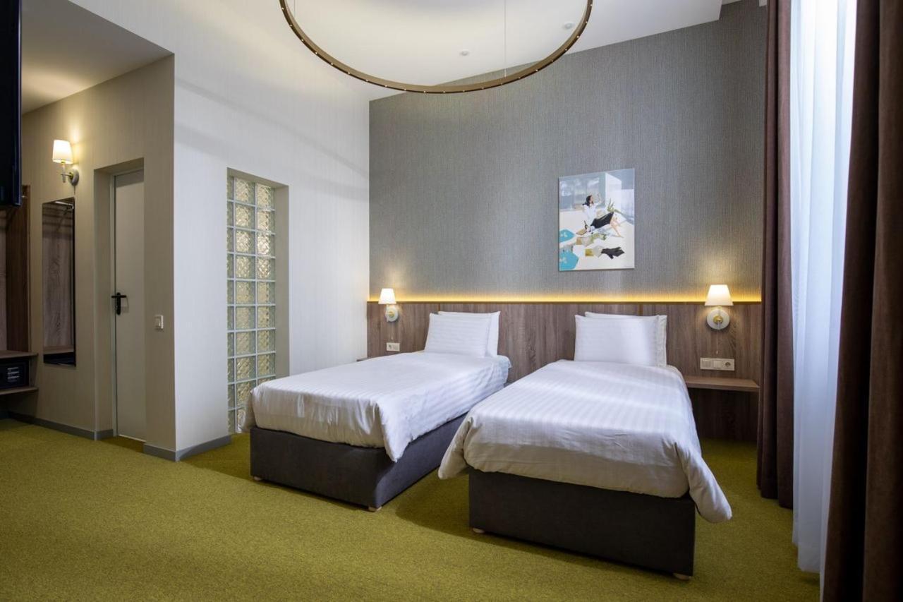 Four Rooms City Harkiv Dış mekan fotoğraf